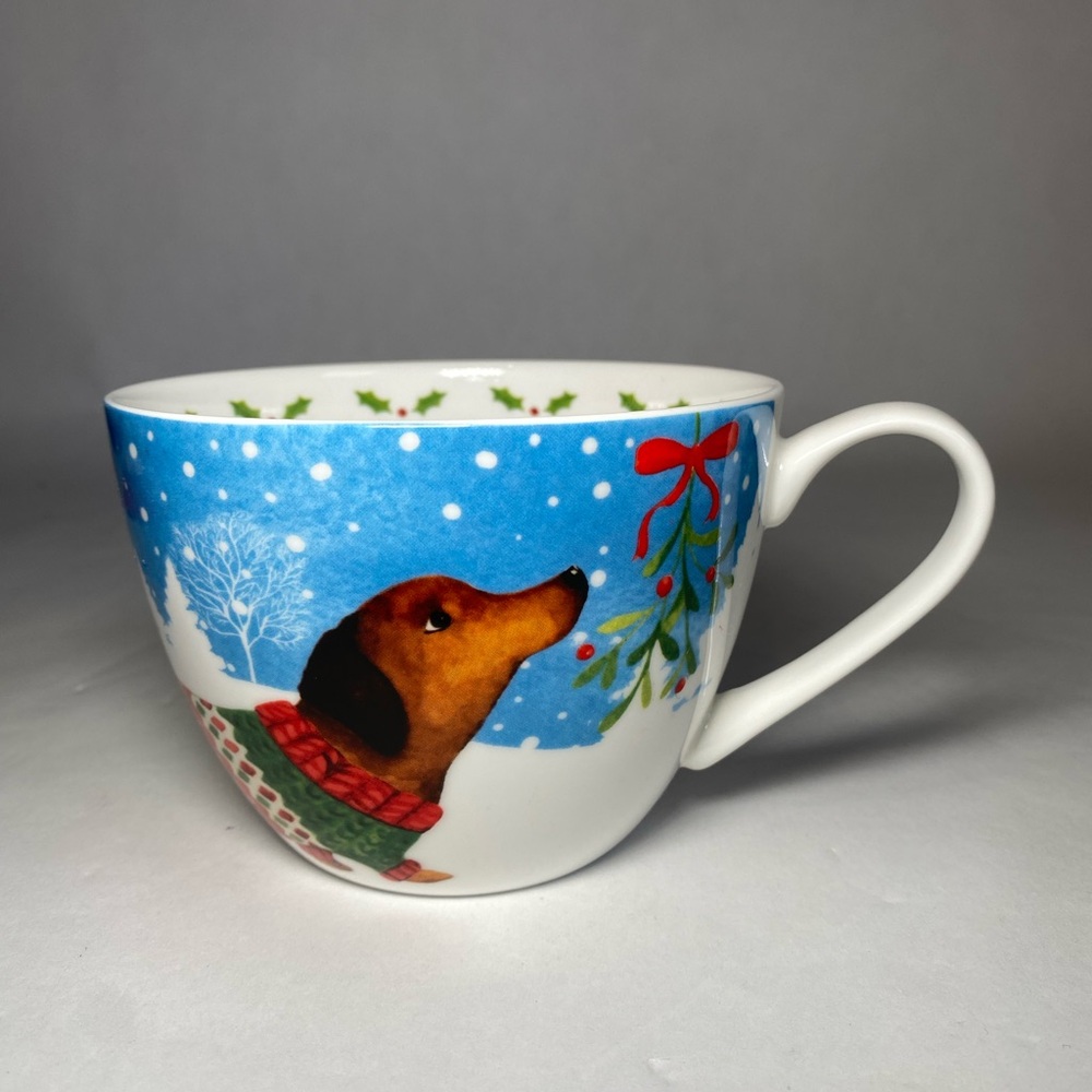Portobello By Design Bone China Dachshund Dog Winter Holiday Coffee Tea Cup 18oz